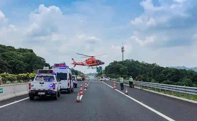 上蔡高速公路汽车救援案例