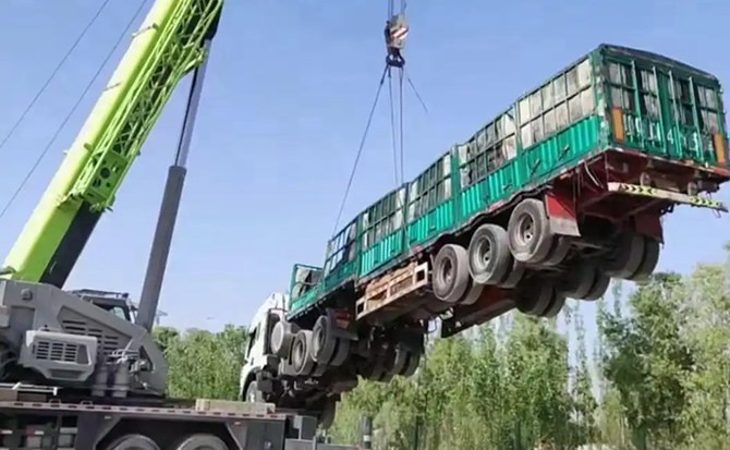 上蔡道路脱困救援案例
